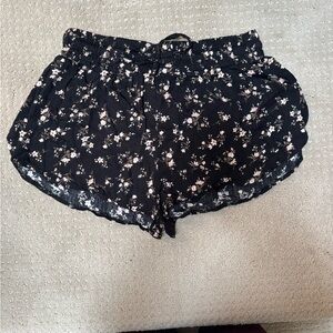 Black Shorts with Floral Print and Elastic Waistband